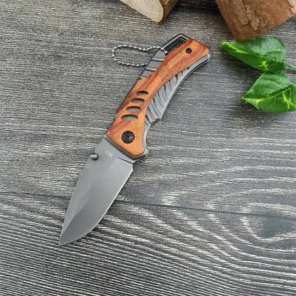 Buck USA X61 EDC blade with folding design for safe storage